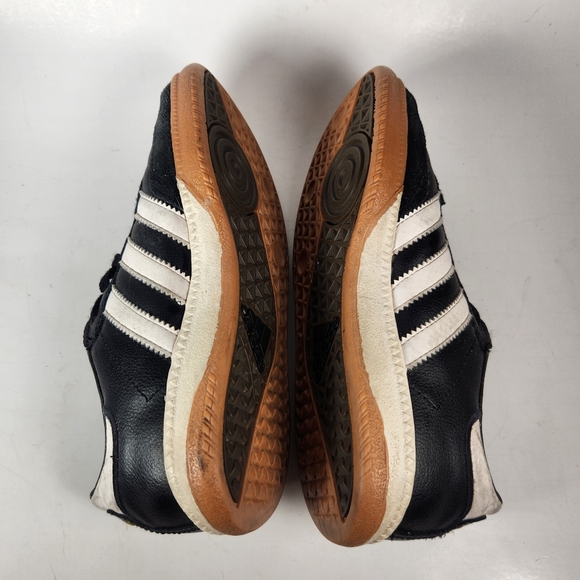 SAMBA Adidas Youth Sneaker Size 2.5 Black Classic Leather Trainer Shoe Athletic - Picture 11 of 13